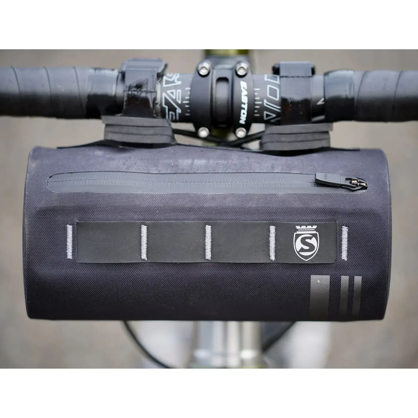 Silca Grinta Handlebar Bag - Image 4